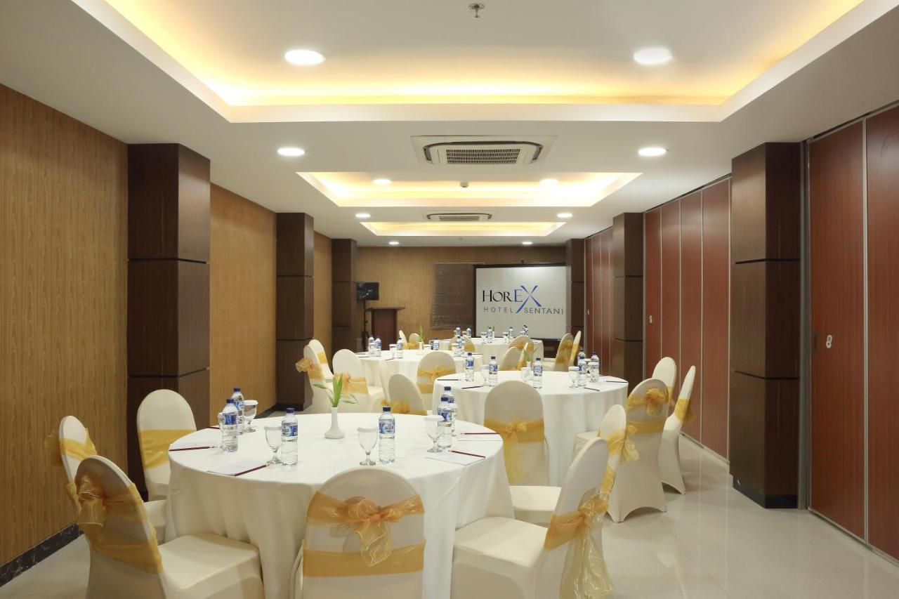 Horison Express Sentani Hotel Jayapura Luaran gambar
