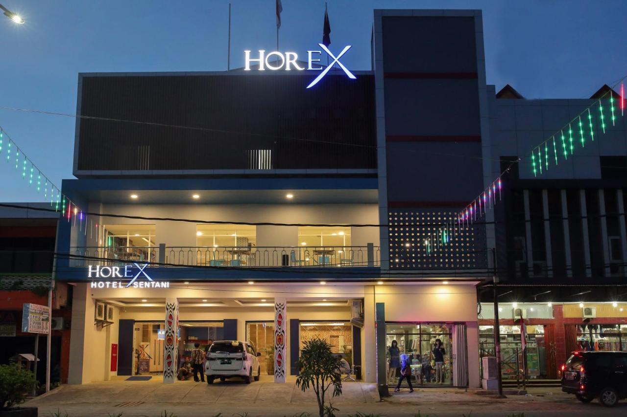 Horison Express Sentani Hotel Jayapura Luaran gambar